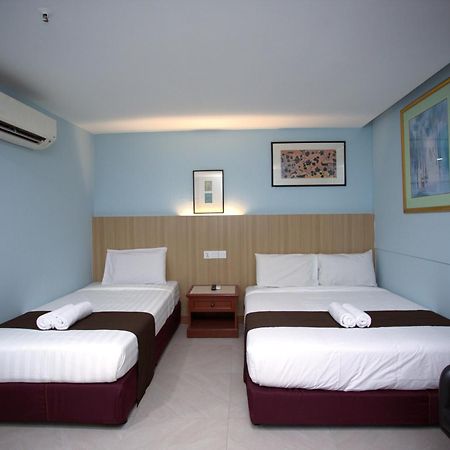 Hotel Orkid Hills At Куала-Лумпур Екстер'єр фото